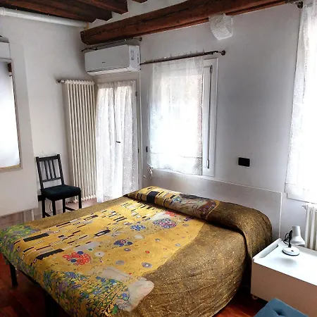 Апартаменты Residenza Campo Ruga Венеция